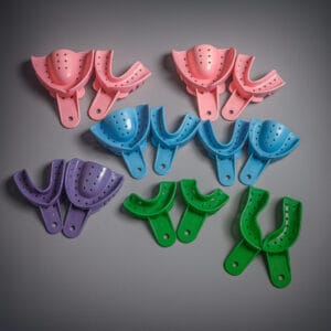 تری قالب گیری 14 عددی تکسان در رنگ‌های متنوع