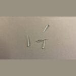 وج شفاف شیشه‌ای دندانپزشکی در جعبه برای ترمیم و ماتریکس بند.