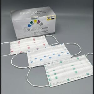 بسته 50 عددی ماسک دنتیست با طراحی سه لایه و فیلتر ملت بلون برای محافظت در برابر ویروس‌ها.