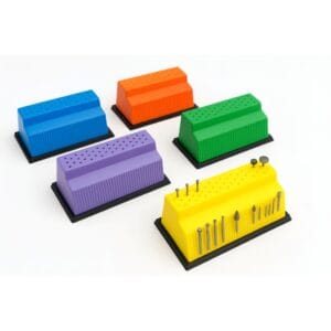 جای فرز مغناطیسی دندانپزشکی در رنگ‌های متنوع برای سازمان‌دهی ابزارها.