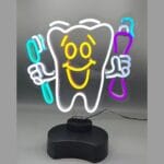 تابلوی نئون طرح دندان - Image 3