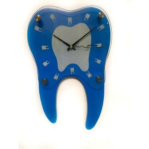 ساعت دیواری طرح دندان برای دکوراسیون مطب